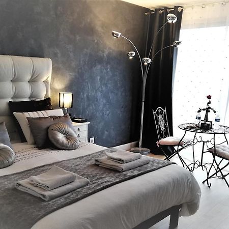 Chambres D'Hotes Luxe Et Serenite Theize エクステリア 写真