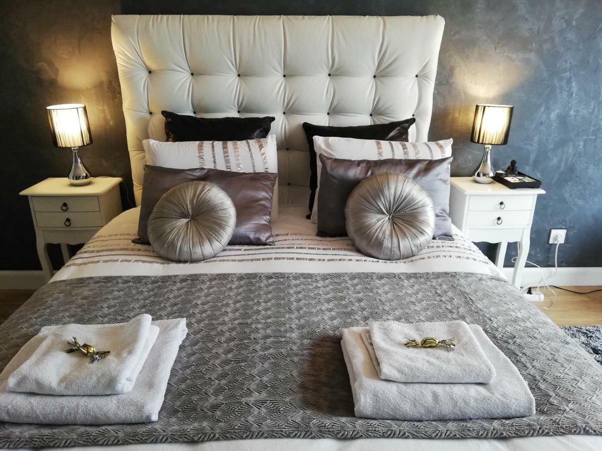 Chambres D'Hotes Luxe Et Serenite Theize エクステリア 写真