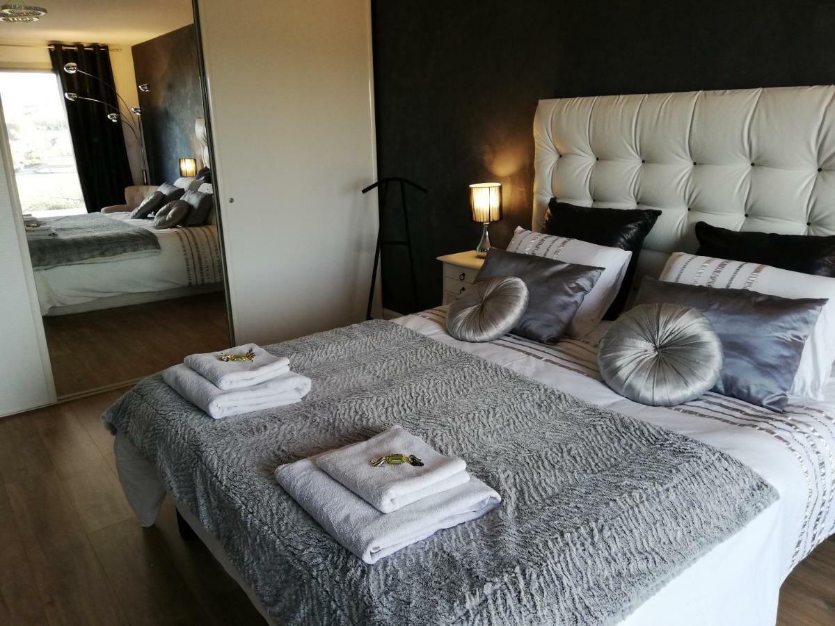 Chambres D'Hotes Luxe Et Serenite Theize エクステリア 写真